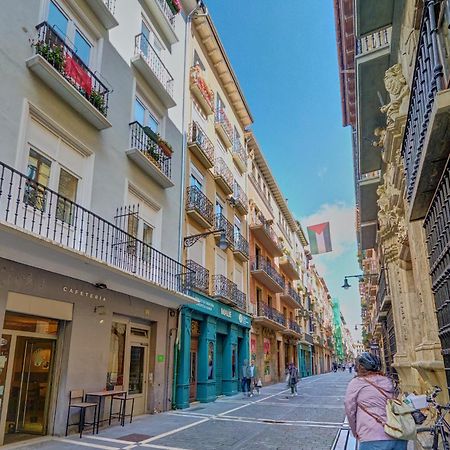 Apartamento Balcon Del Arte By Clabao Pamplona Dış mekan fotoğraf