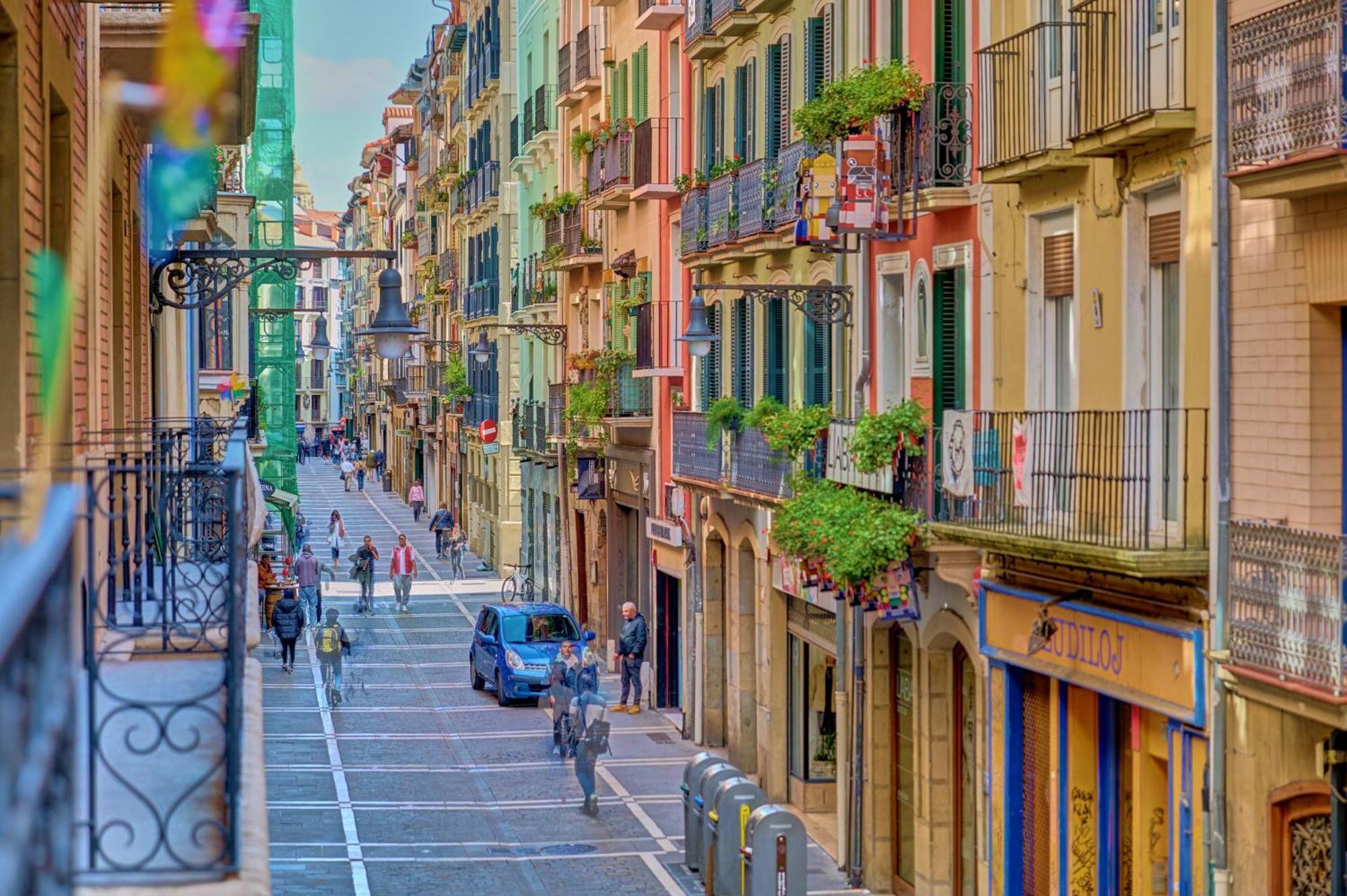 Apartamento Balcon Del Arte By Clabao Pamplona Dış mekan fotoğraf